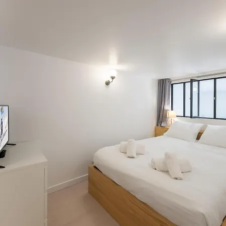 Renove Pour 8 Personnes Au Centre De Meribel, A 5 Min Des Pistes - Fr-1-565-52 Apartment Les Allues