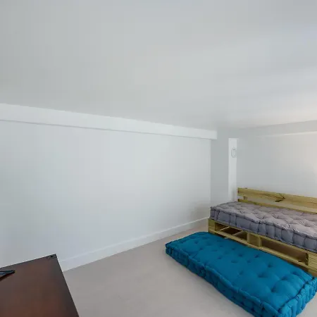 Apartment Renove Pour 8 Personnes Au Centre De Meribel, A 5 Min Des Pistes - Fr-1-565-52 *